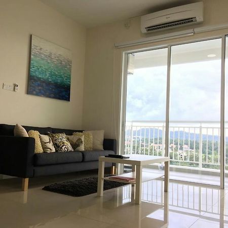 Sandakan Spacious And Comfortable Pool View Condo ภายนอก รูปภาพ